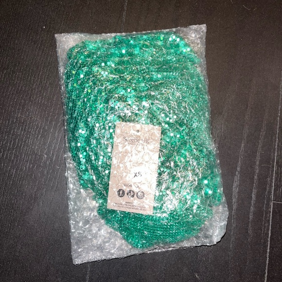 Emerald green chainmail dress - Picture 3 of 6